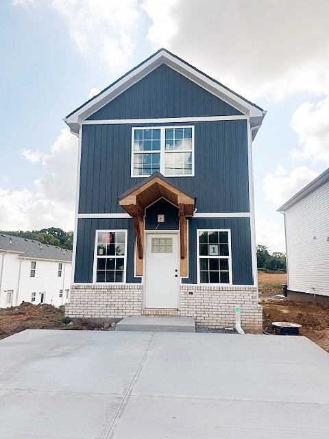 457 Glenda Ct.